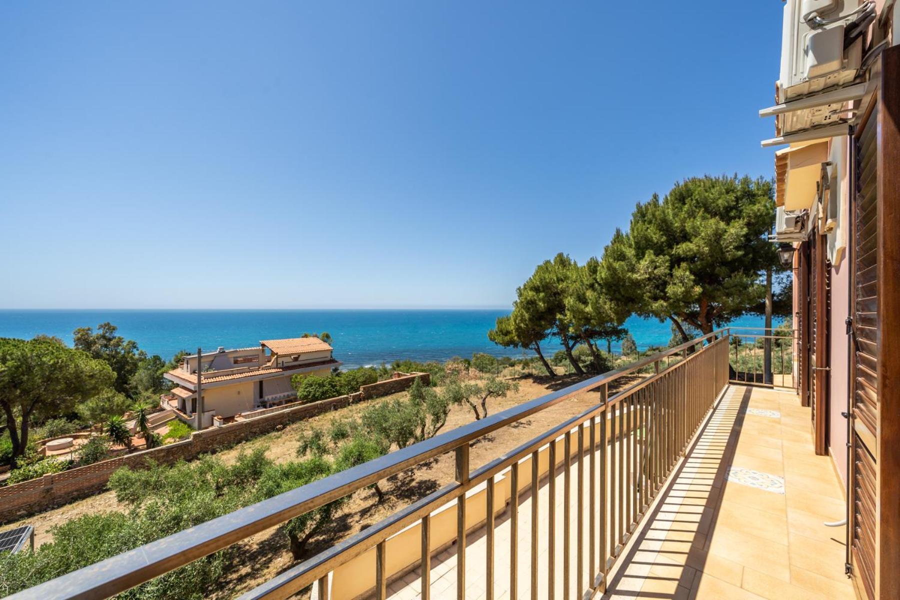 Villa Rosa Sul Mare Шакка Экстерьер фото