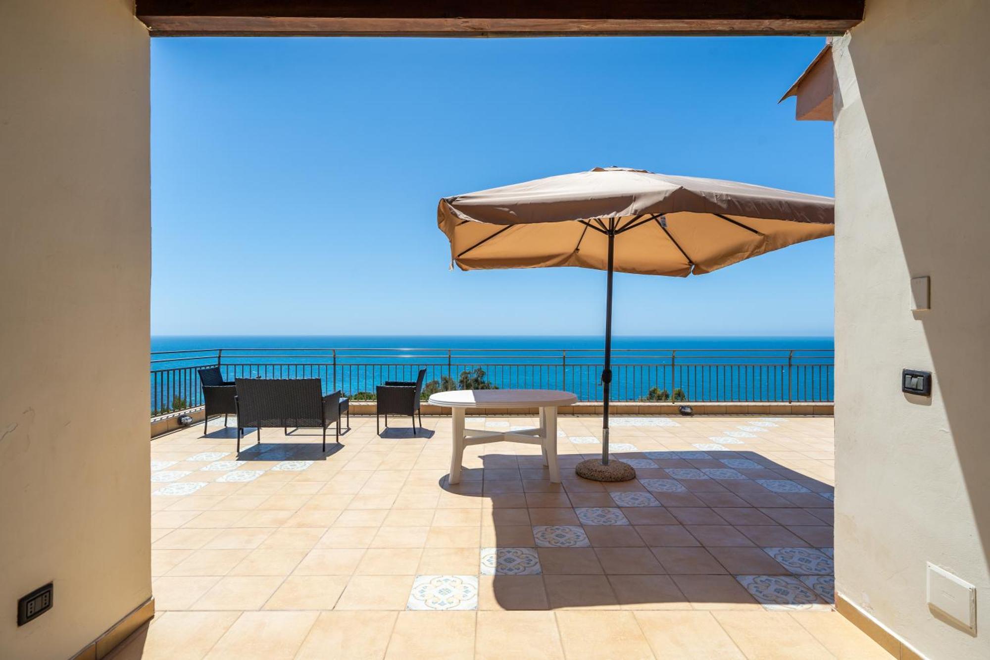 Villa Rosa Sul Mare Шакка Экстерьер фото