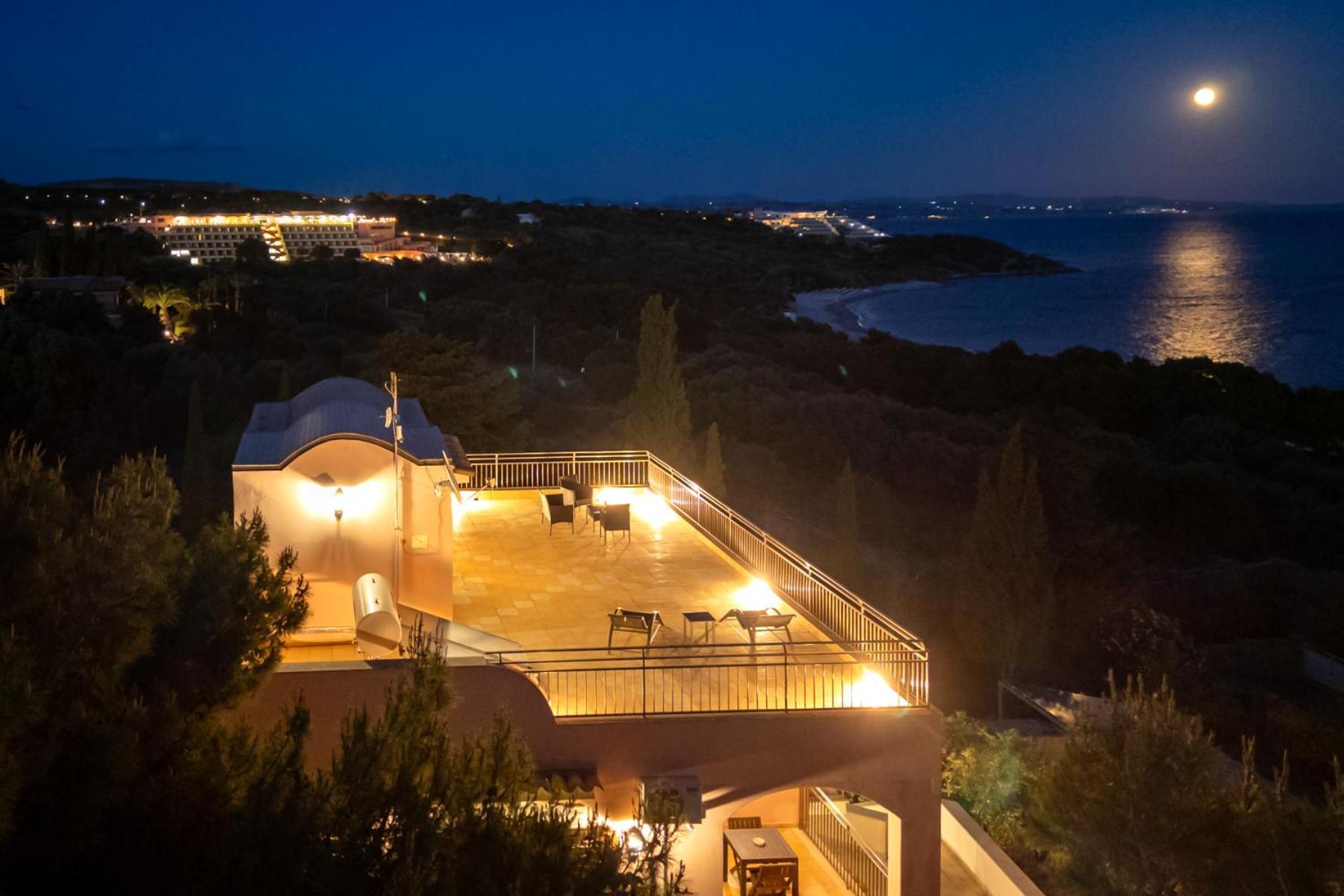 Villa Rosa Sul Mare Шакка Экстерьер фото